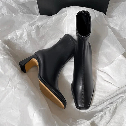 Bottines courtes pour femmes en cuir à bout carré talon 8 cm