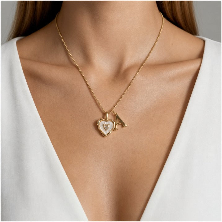 Collier pendentif cœur avec initiale