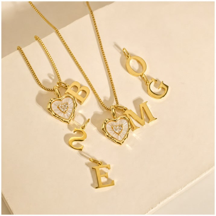 Collier pendentif cœur avec initiale